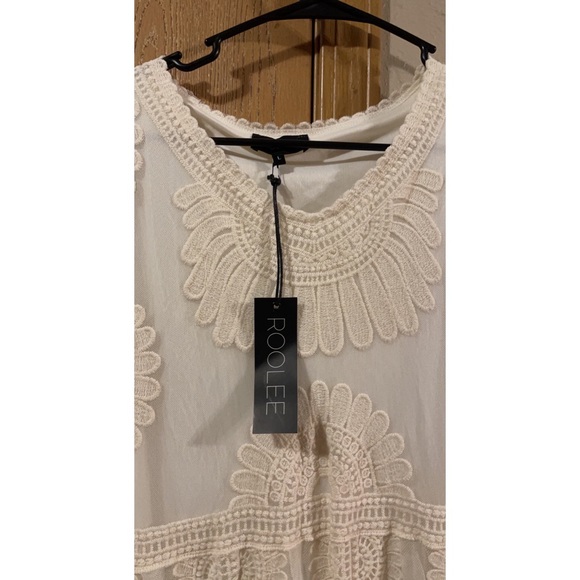 MIDI lace dress with accesories - Picture 10 of 11